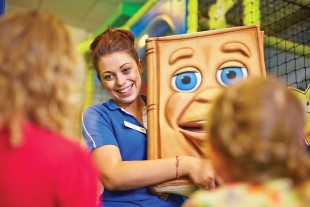 Book Puppet Show in Kuwait