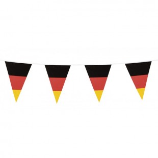  Bunting Germany Costumes in Zahra