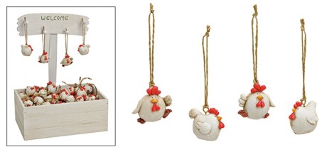 CHICKEN HANGING IN WOOD DISPLAY