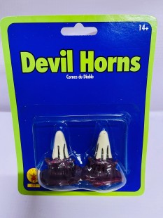  Devil Horns in Kuwait