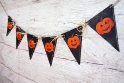 Buy   Halloween Bunting in Kuwait