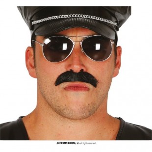  Moustache - Policeman in Kuwait
